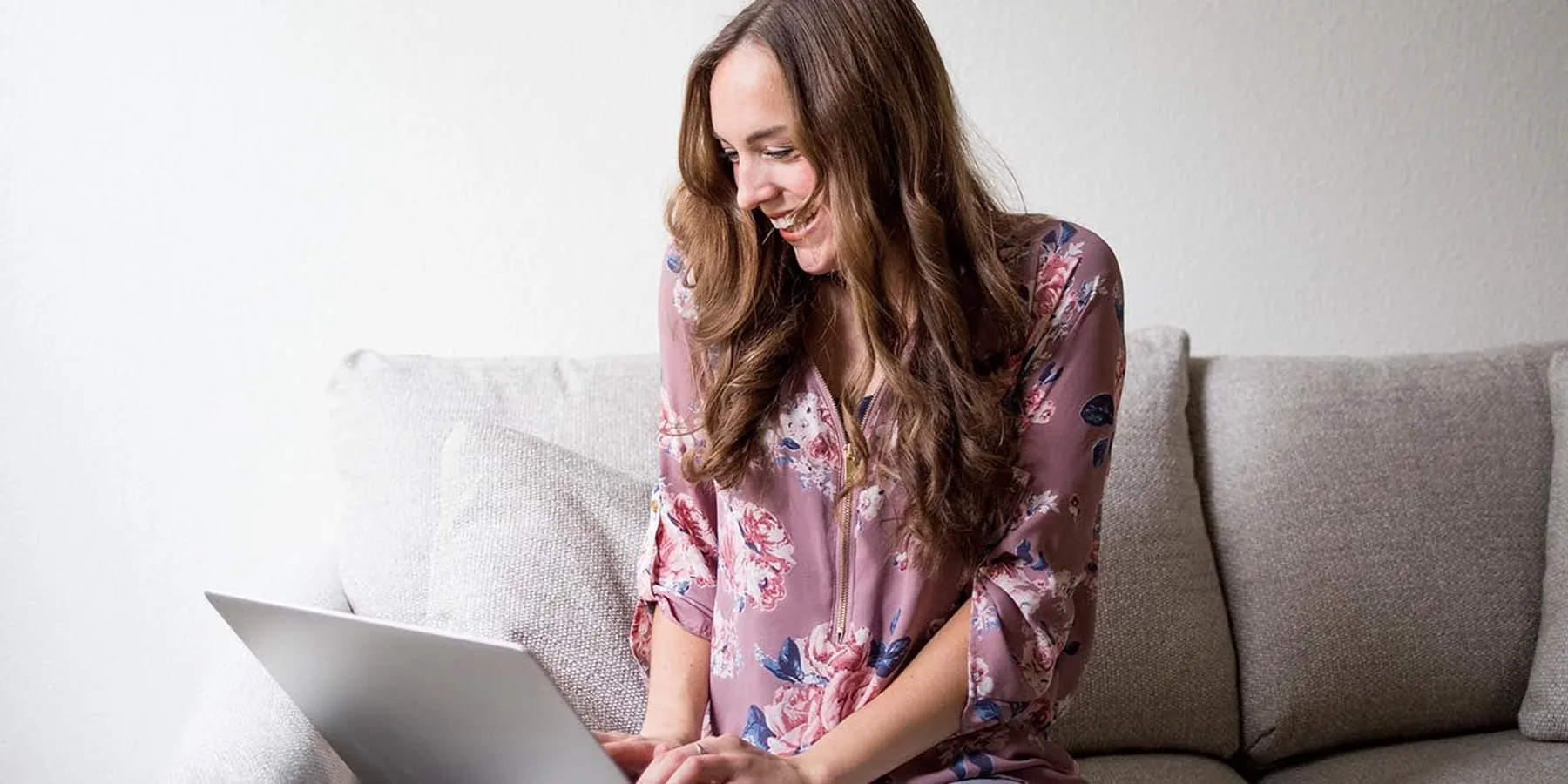 Customer using online banking from a laptop